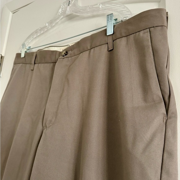 LEE (No Iron) Men’s Brown Relaxed Fit 100% Cotton Dress Pants-Size 40 X 30 - Picture 6 of 9